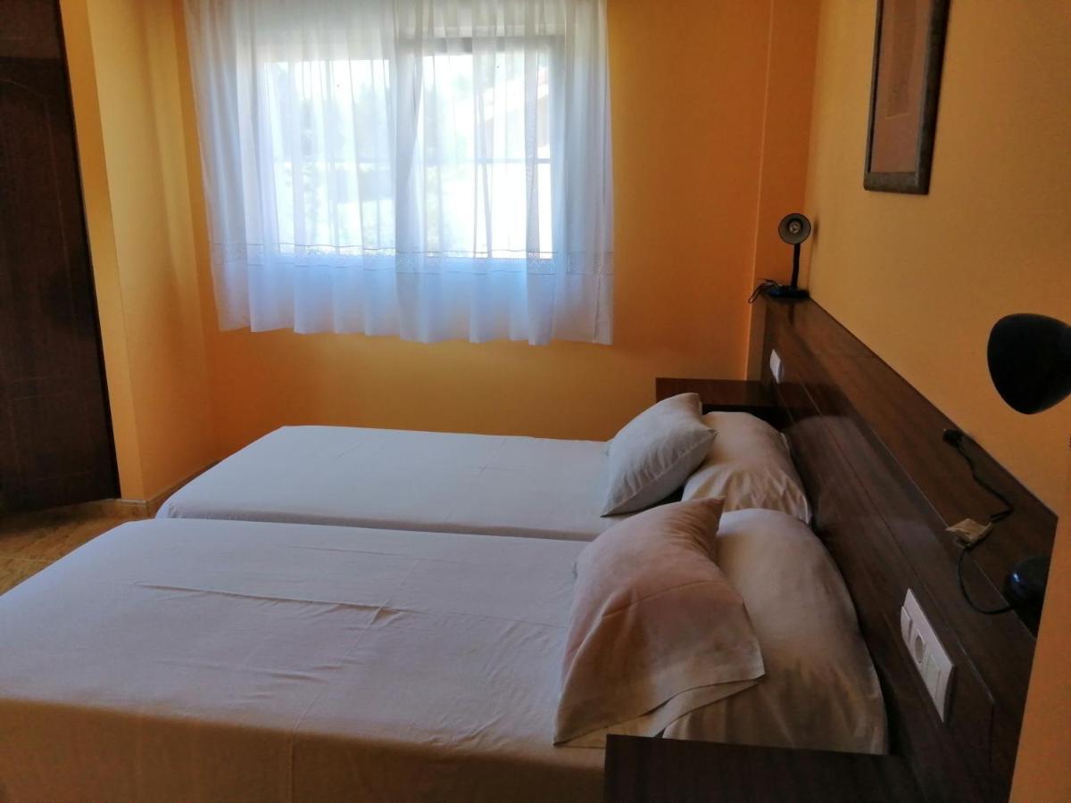 Apartamentos Turisticos San Breixo การ์บาโญ ภายนอก รูปภาพ